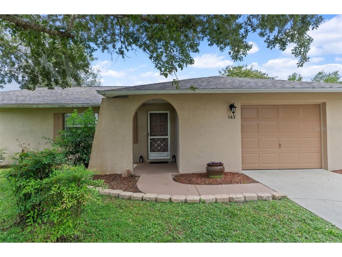 143 W Hollyfern Place Beverly Hills FL 34465 W7879219 image2