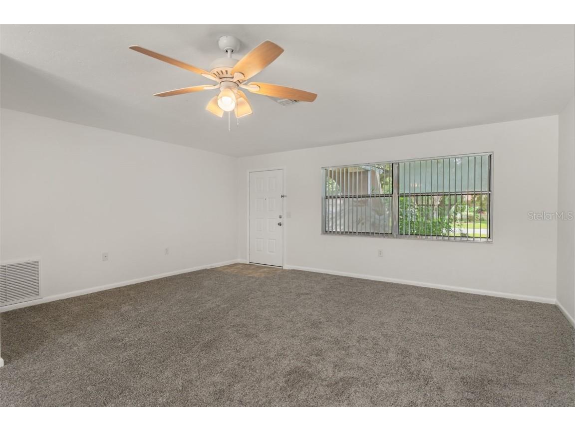 143 W Hollyfern Place Beverly Hills FL 34465 W7879219 image3