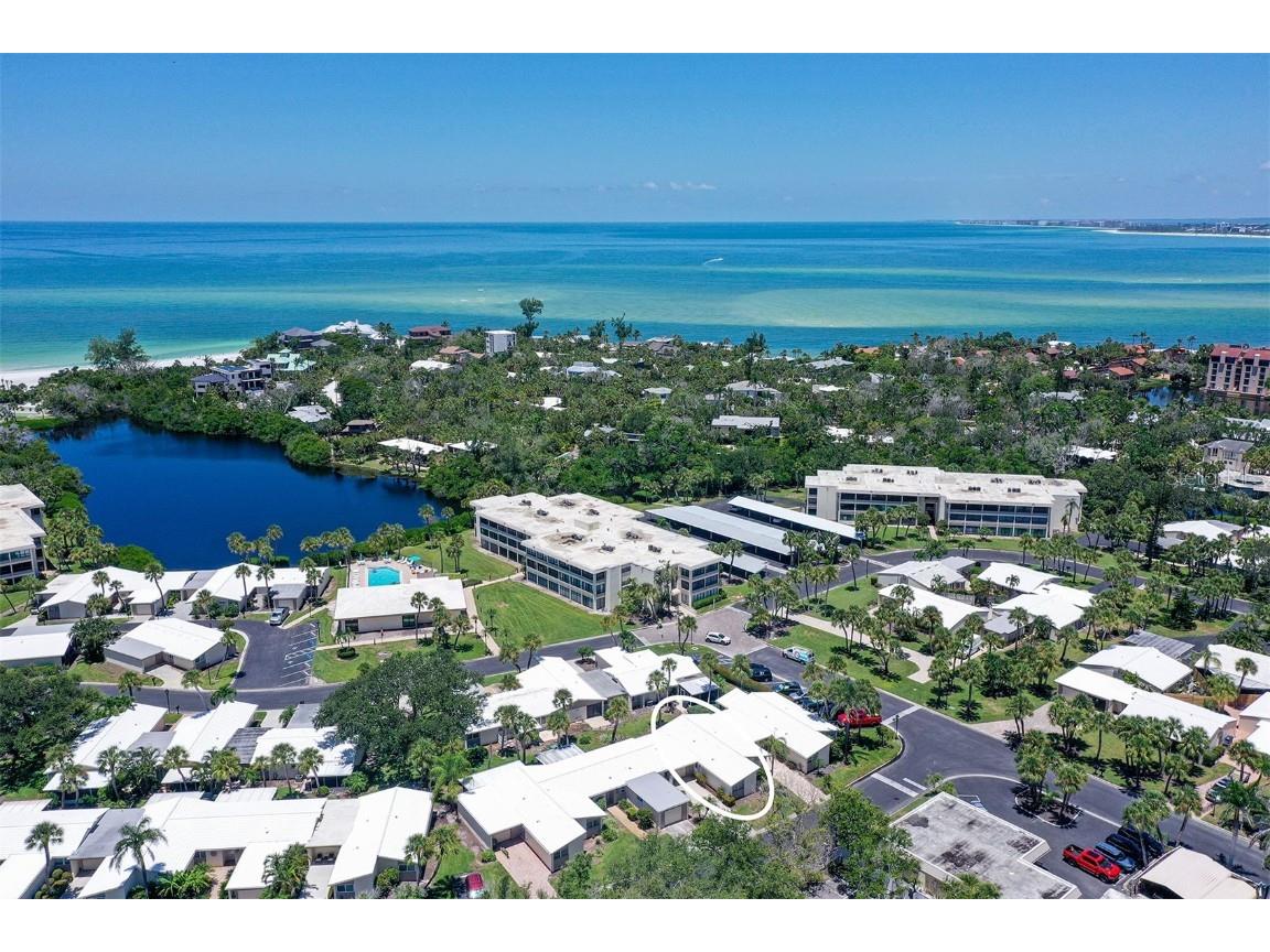 143 Whispering Sands Circle #V30 Sarasota FL 34242 - GULF OF AMERICA A4659258 image2