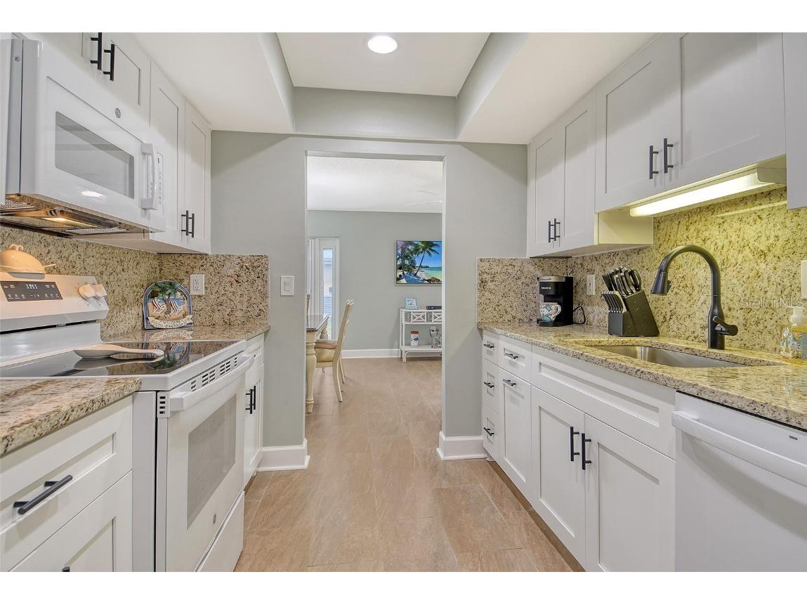 143 Whispering Sands Circle #V30 Sarasota FL 34242 - GULF OF AMERICA A4659258 image22