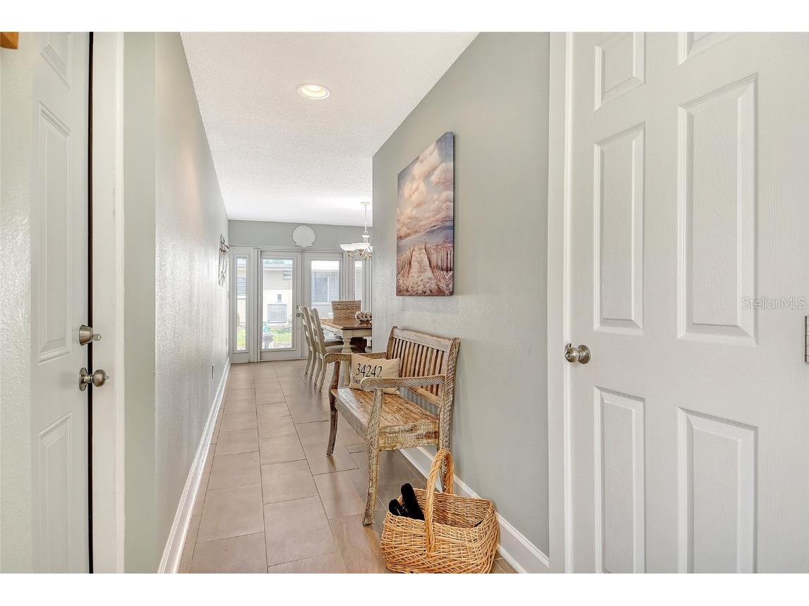 143 Whispering Sands Circle #V30 Sarasota FL 34242 - GULF OF AMERICA A4659258 image6