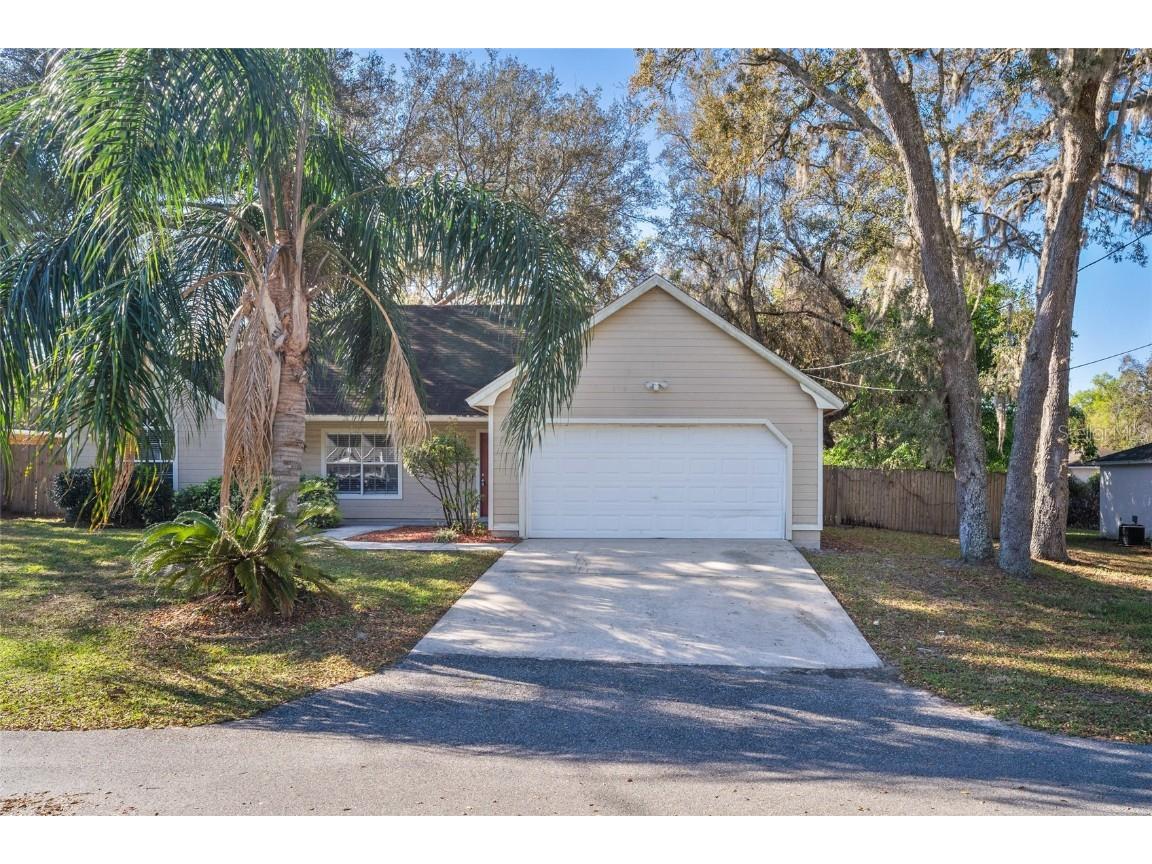1430 17th Street Orange City FL 32763 V4941523 image1