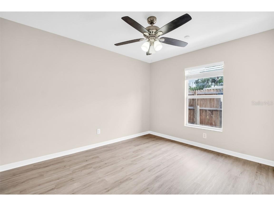 1430 29th Street S Saint Petersburg FL 33712 TB8417323 image17