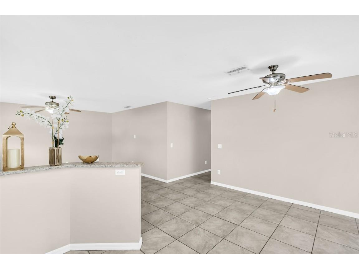 1430 29th Street S Saint Petersburg FL 33712 TB8417323 image6