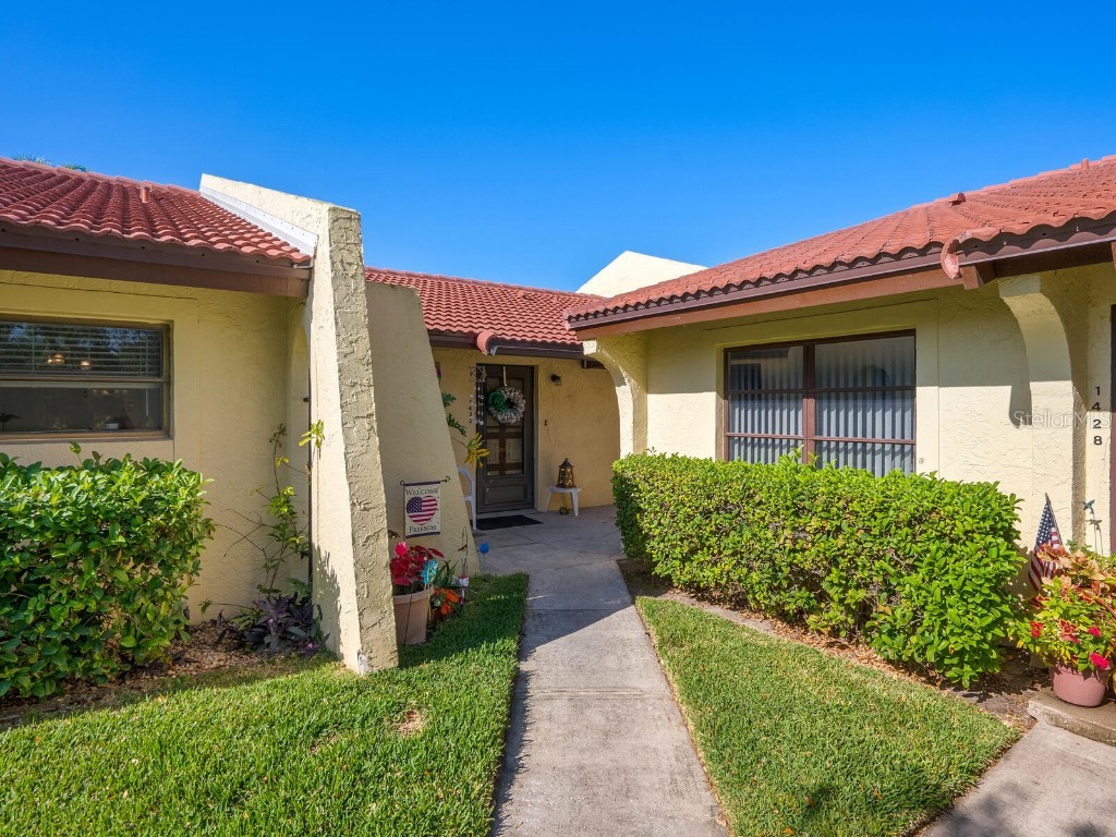 1430 57th Street W Bradenton FL 34209 A4562286 image1