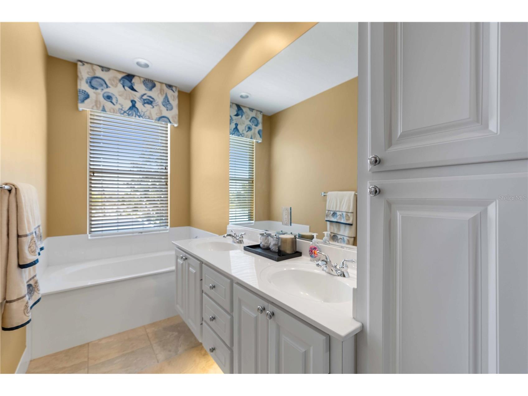 1430 Burgos Drive Sarasota FL 34238 A4687557 image13