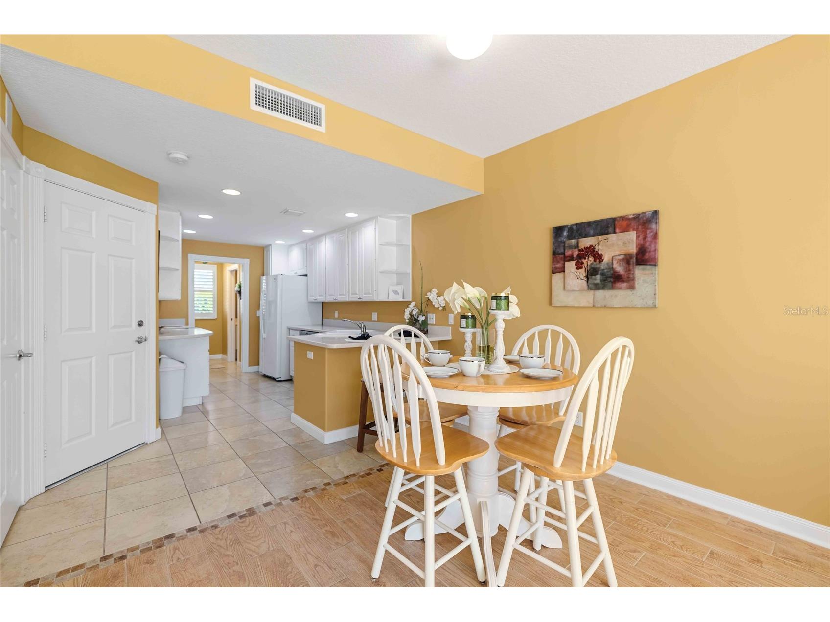 1430 Burgos Drive Sarasota FL 34238 A4687557 image5