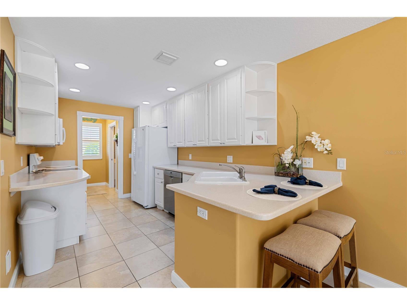 1430 Burgos Drive Sarasota FL 34238 A4687557 image6
