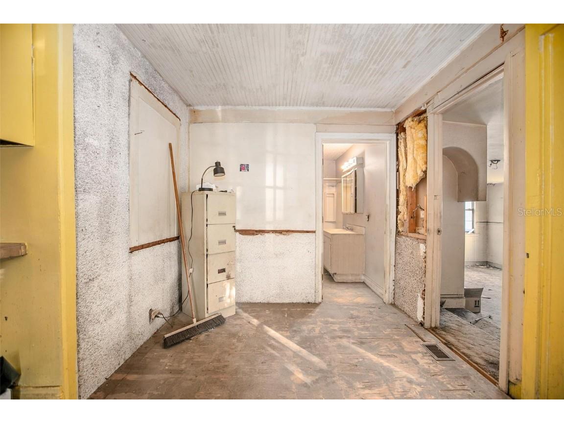 1430 E New York Avenue Deland FL 32724 V4946145 image13