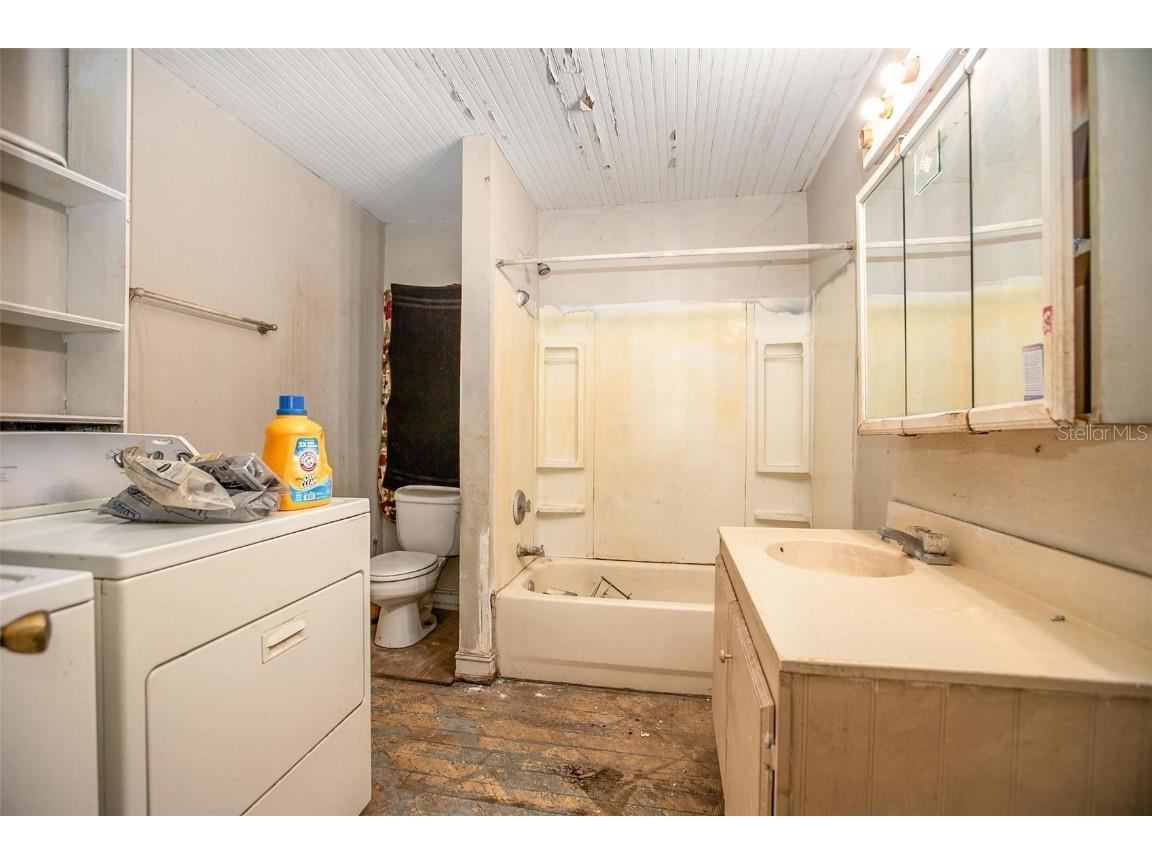 1430 E New York Avenue Deland FL 32724 V4946145 image21