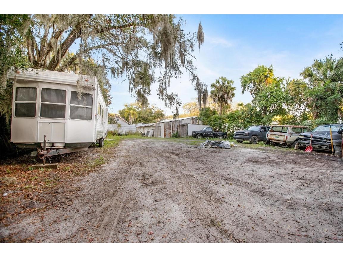 1430 E New York Avenue Deland FL 32724 V4946145 image37