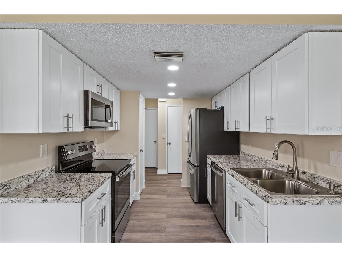 1430 Fairless Road Englewood FL 34223 N6132346 image3