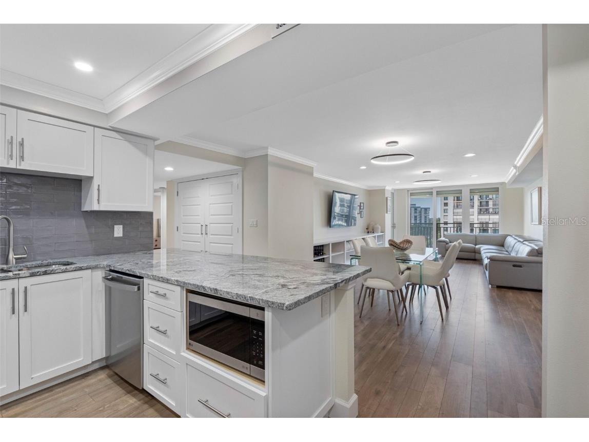 1430 Gulf Boulevard #506 Clearwater Beach FL 33767 TB8439406 image10