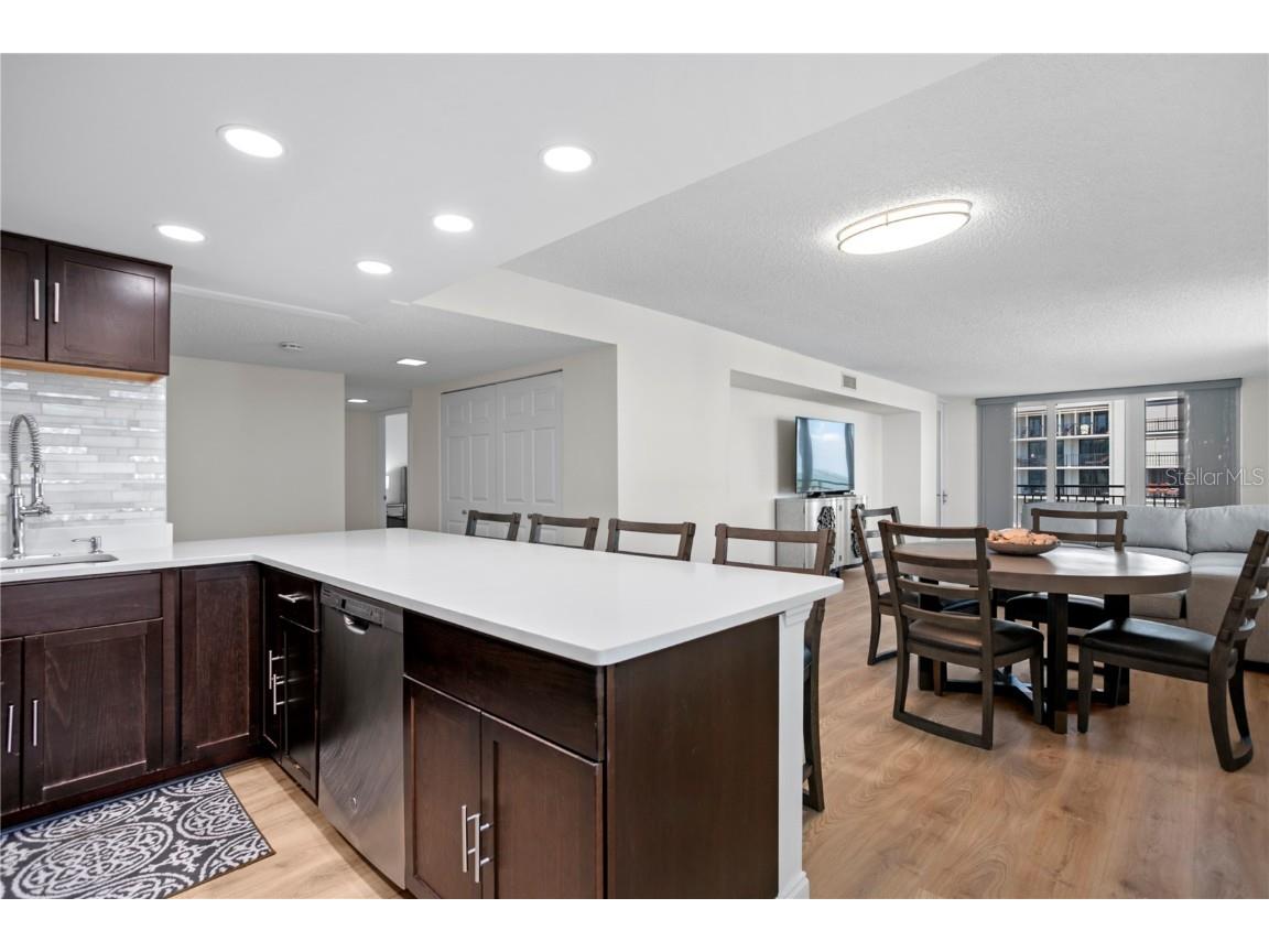 1430 Gulf Boulevard #603 Clearwater Beach FL 33767 TB8354851 image9