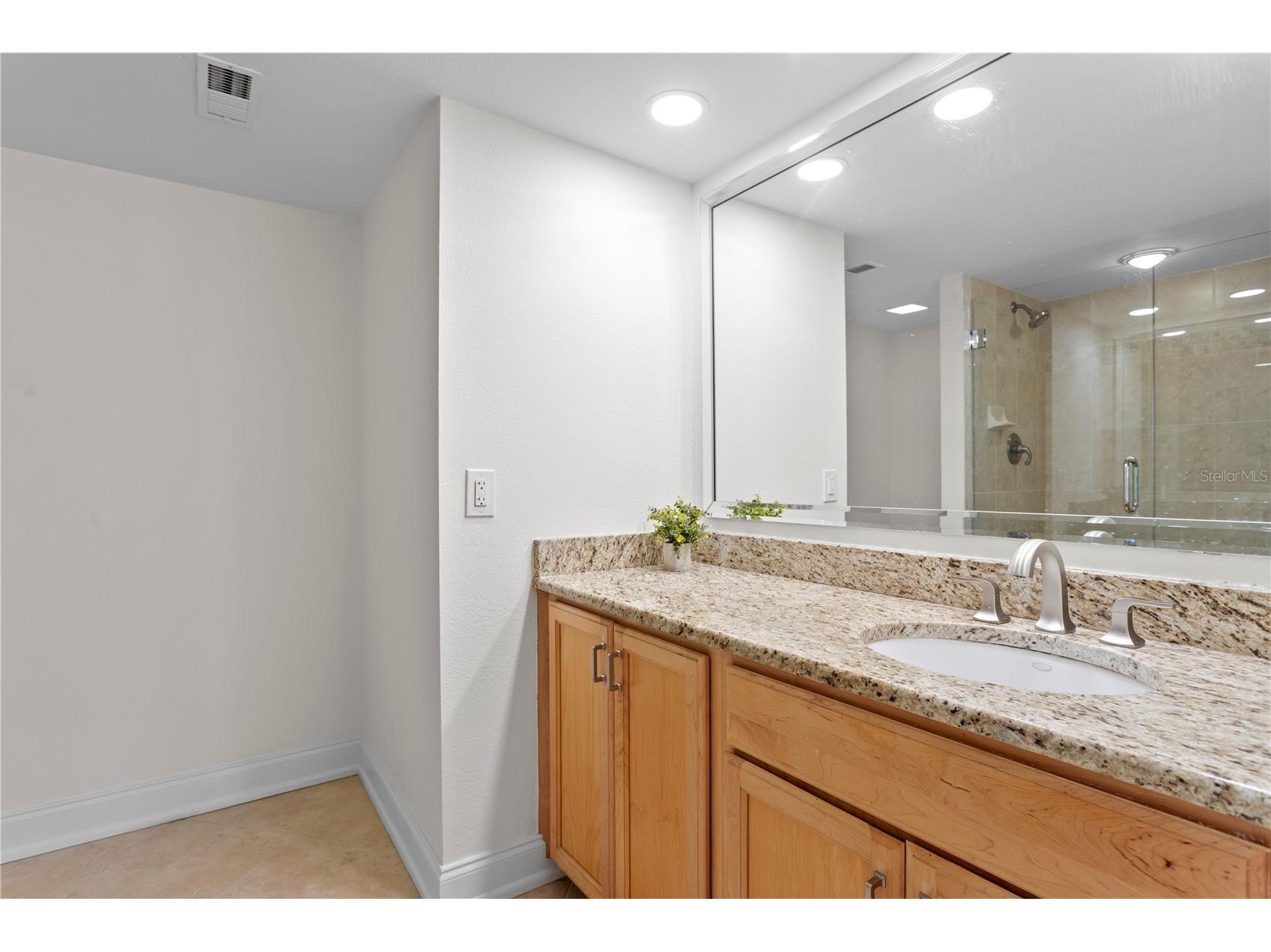 1430 Gulf Boulevard #610 Clearwater Beach FL 33767 TB8464589 image16