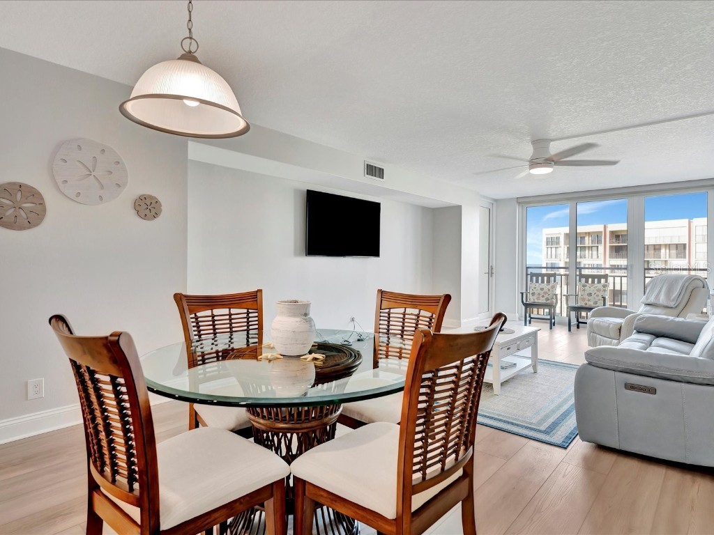 1430 Gulf Boulevard #612 Clearwater Beach FL 33767 TB8325044 image12