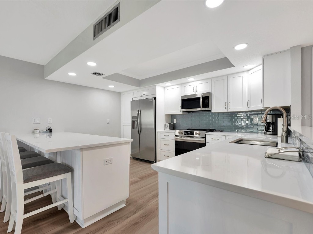 1430 Gulf Boulevard #612 Clearwater Beach FL 33767 TB8325044 image7