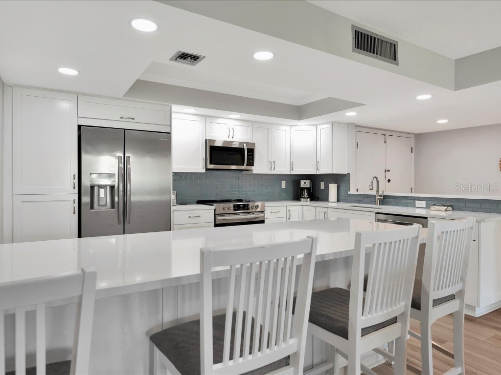 1430 Gulf Boulevard #612 Clearwater Beach FL 33767 TB8325044 image8