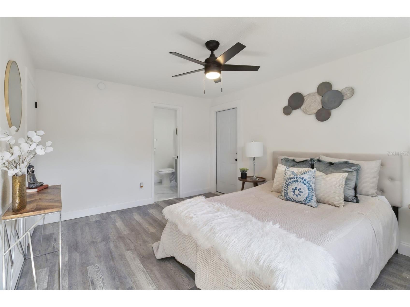 1430 James Avenue Merritt Island FL 32952 O6384206 image12