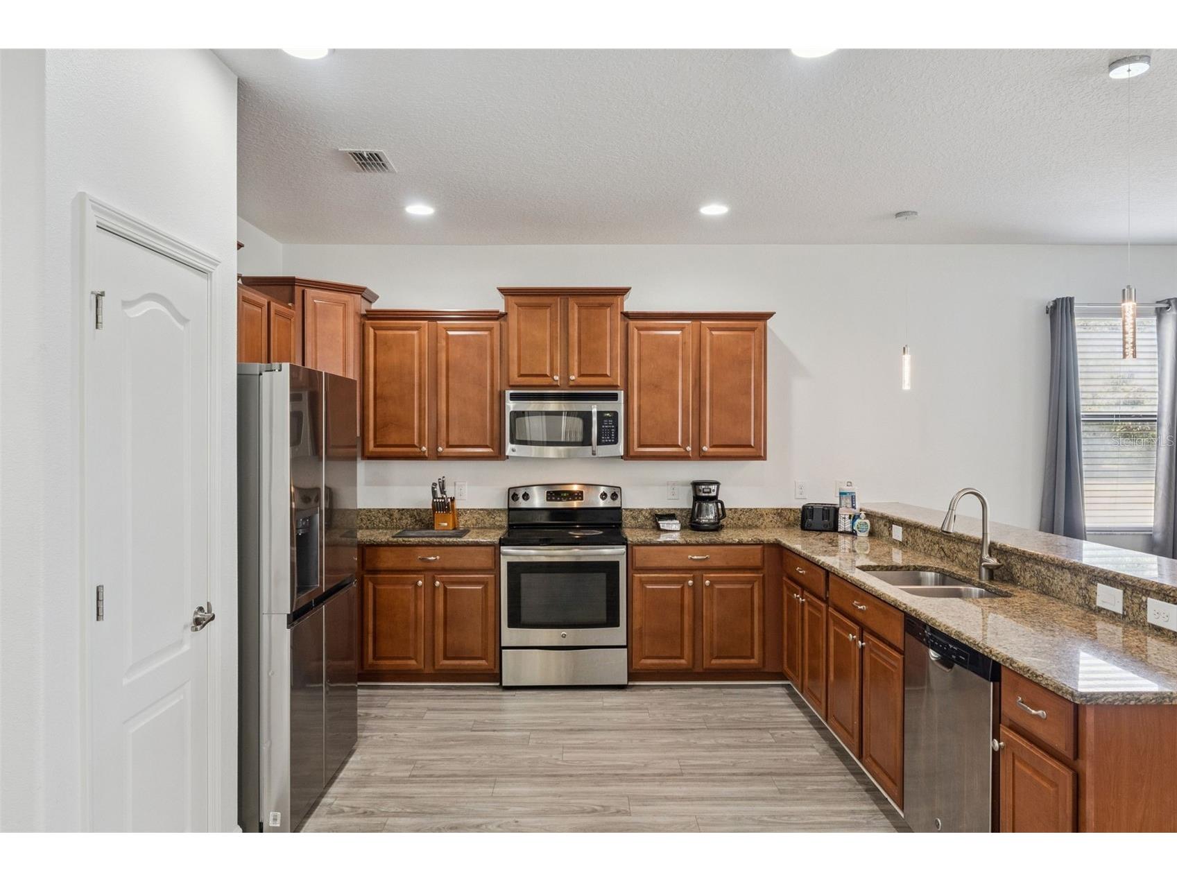 1430 Moon Valley Drive Davenport FL 33896 O6387548 image15