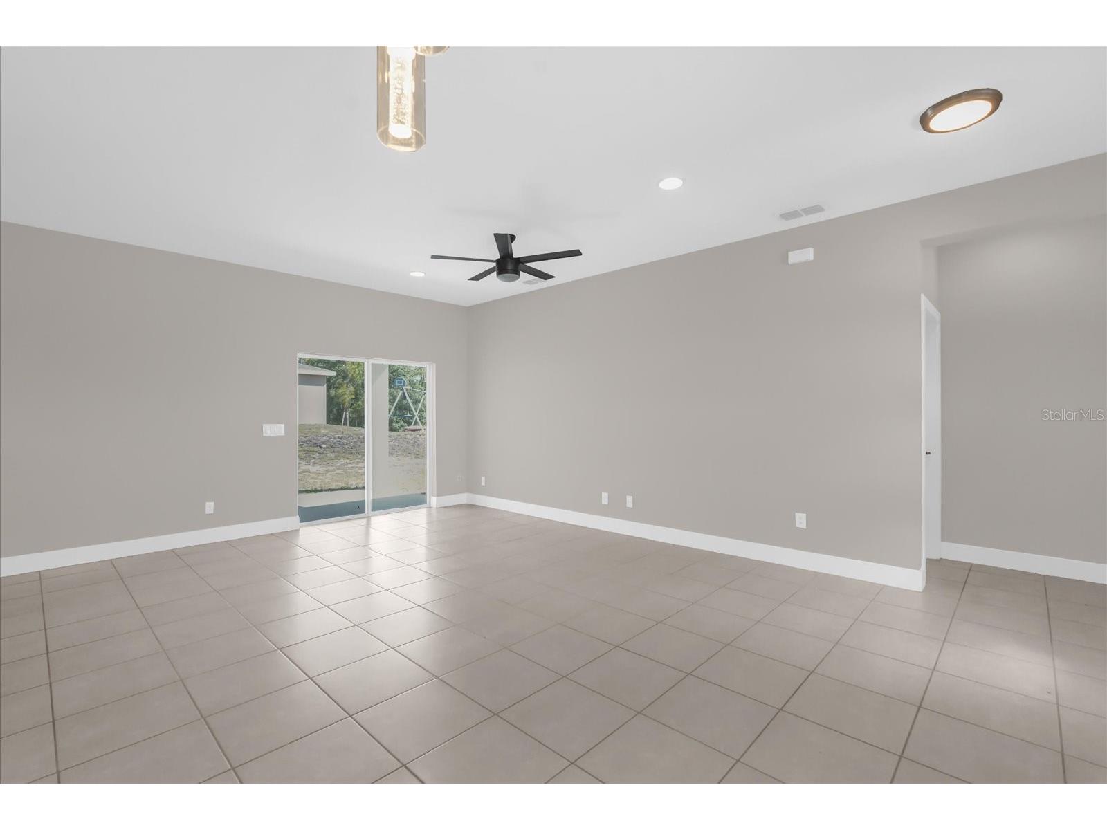 1430 Orlando Court Kissimmee FL 34759 O6405070 image5