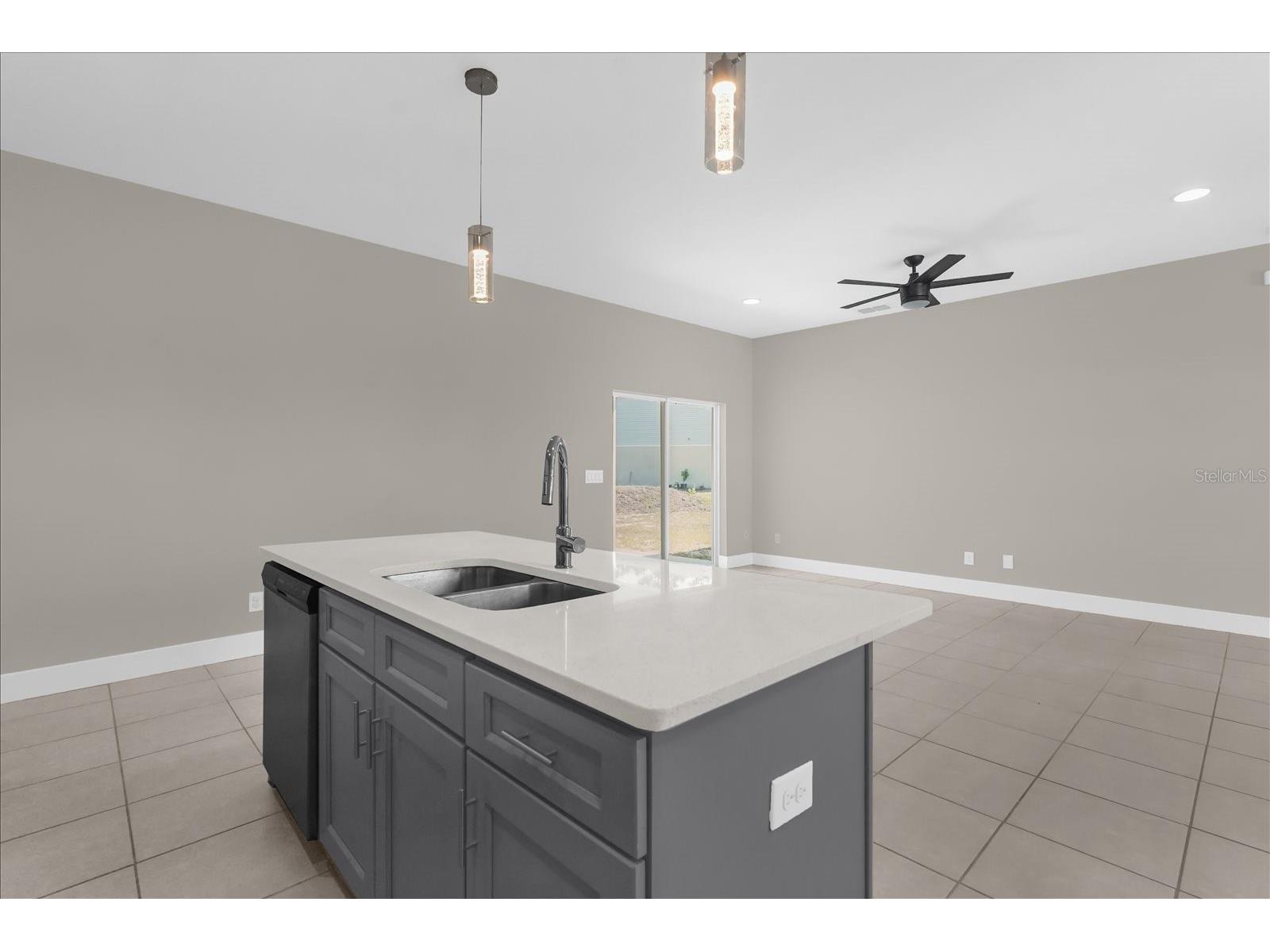 1430 Orlando Court Kissimmee FL 34759 O6405070 image9