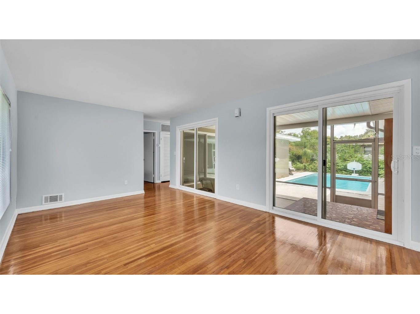 1430 Phyllis Street Lakeland FL 33803 L4954698 image7