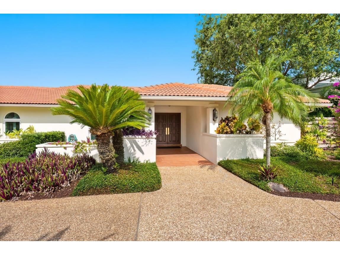 1430 S Orange Avenue Sarasota FL 34239 A4573264 image1