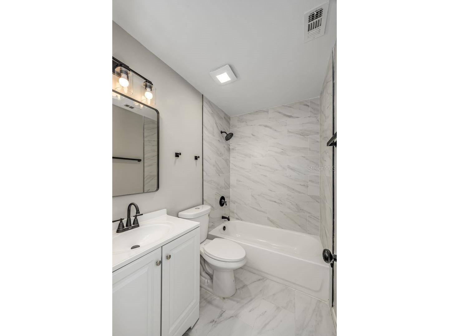 1430 Valerius Street SE Palm Bay FL 32909 O6403716 image19
