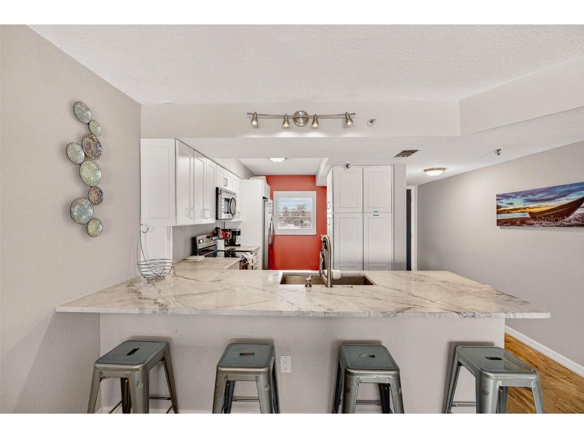 14300 Gulf Boulevard #104 Madeira Beach FL 33708 - GULF OF MEXICO TB8398956 image4