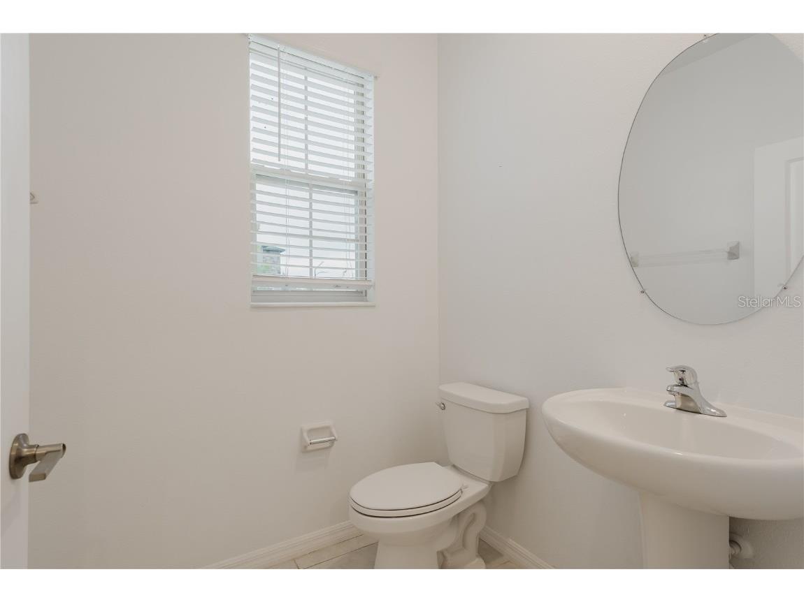 14302 Editors Note Street Ruskin FL 33573 TB8435081 image27