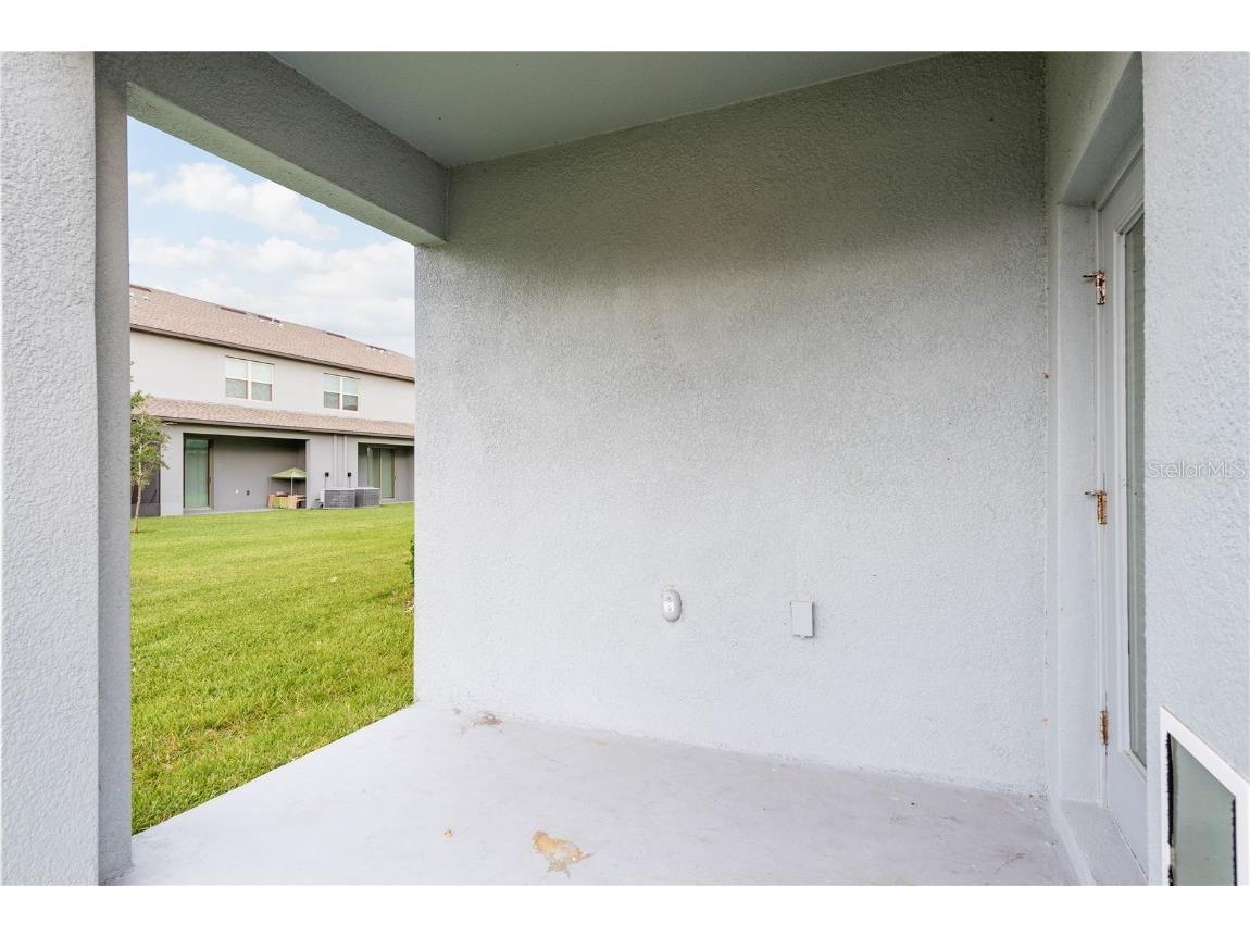 14302 Editors Note Street Ruskin FL 33573 TB8435081 image30