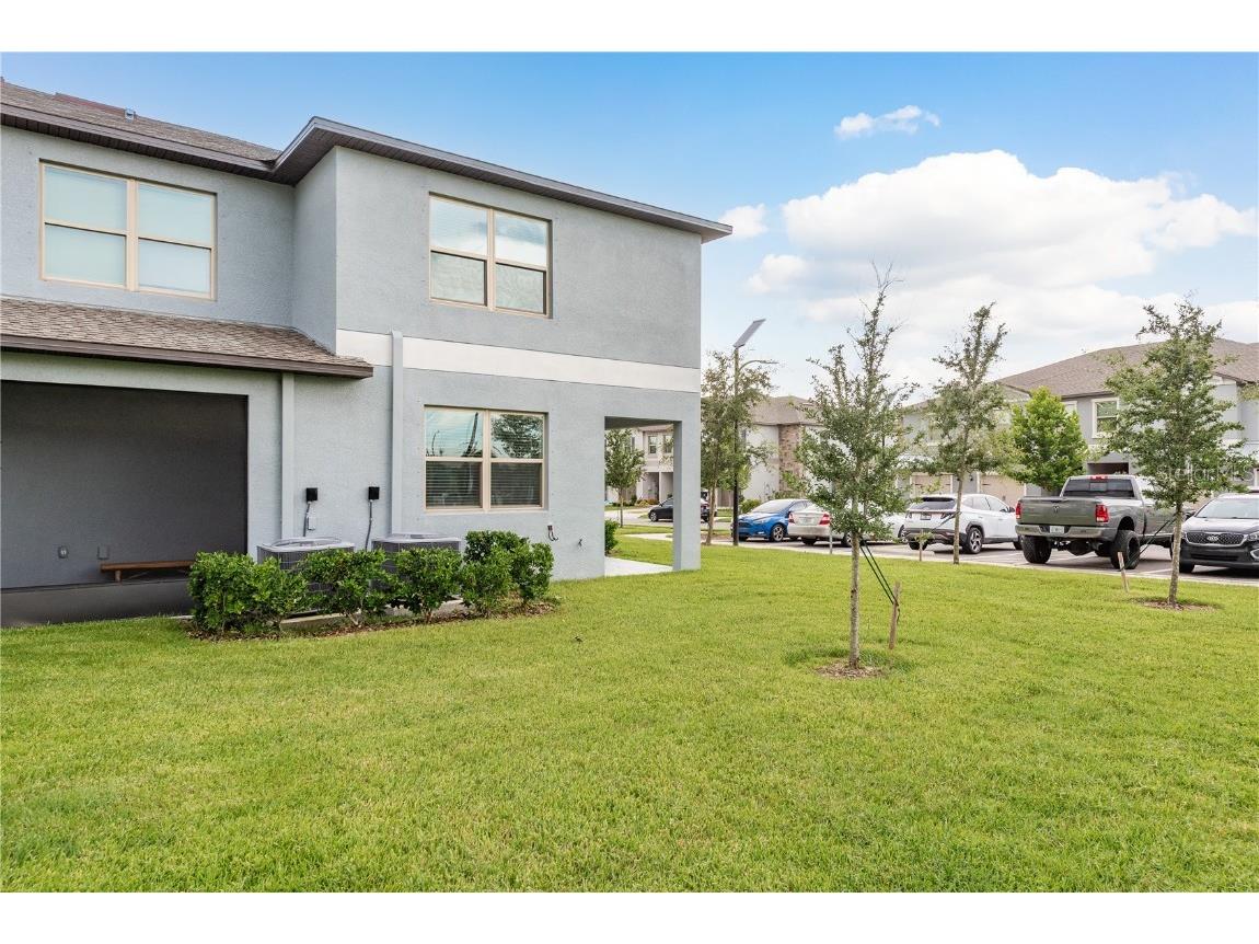 14302 Editors Note Street Ruskin FL 33573 TB8435081 image31