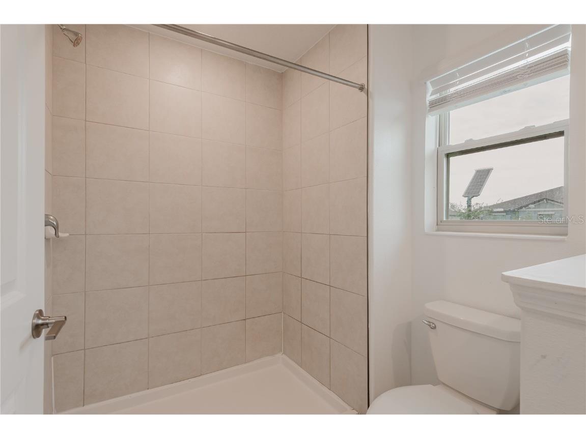 14302 Editors Note Street Ruskin FL 33573 TB8435081 image6