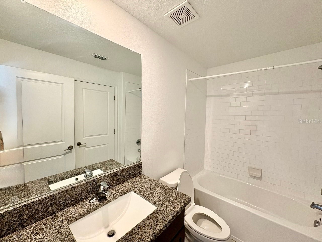 14302 Editors Note Street Ruskin FL 33573 TB8464615 image15