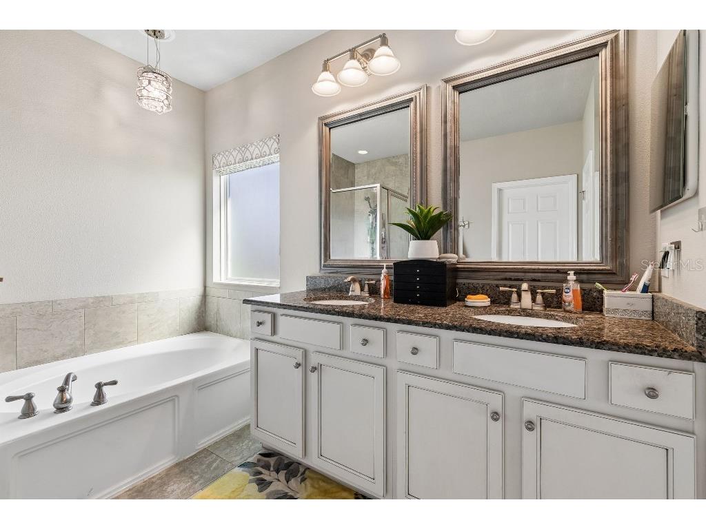 14304 Parkside Ridge Way Lithia FL 33547 TB8497526 image28