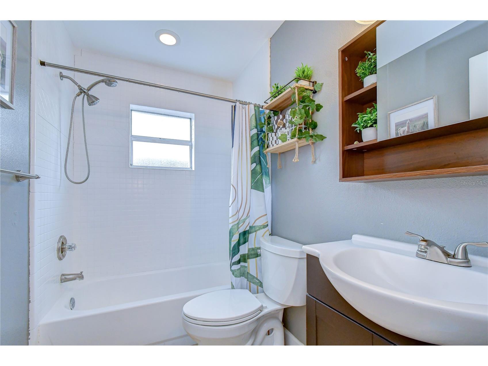 14305 Capitol Drive Tampa FL 33613 TB8525930 image46