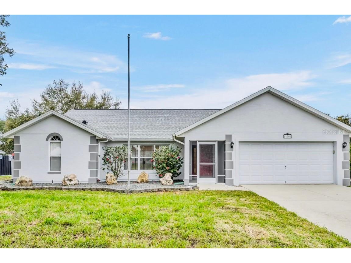 14306 Golden View Drive Grand Island FL 32735 O6171581 image1