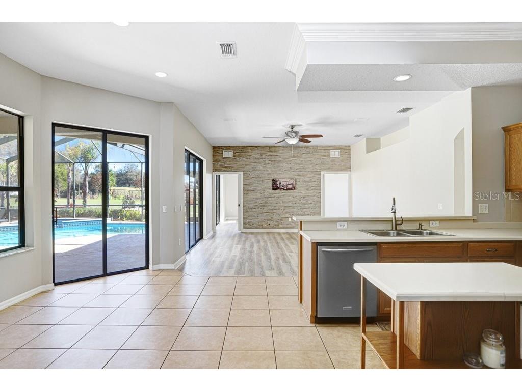 14308 Willow Run Dade City FL 33523 O6371736 image10