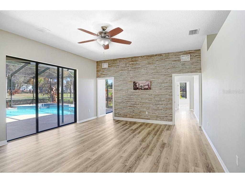 14308 Willow Run Dade City FL 33523 O6371736 image8