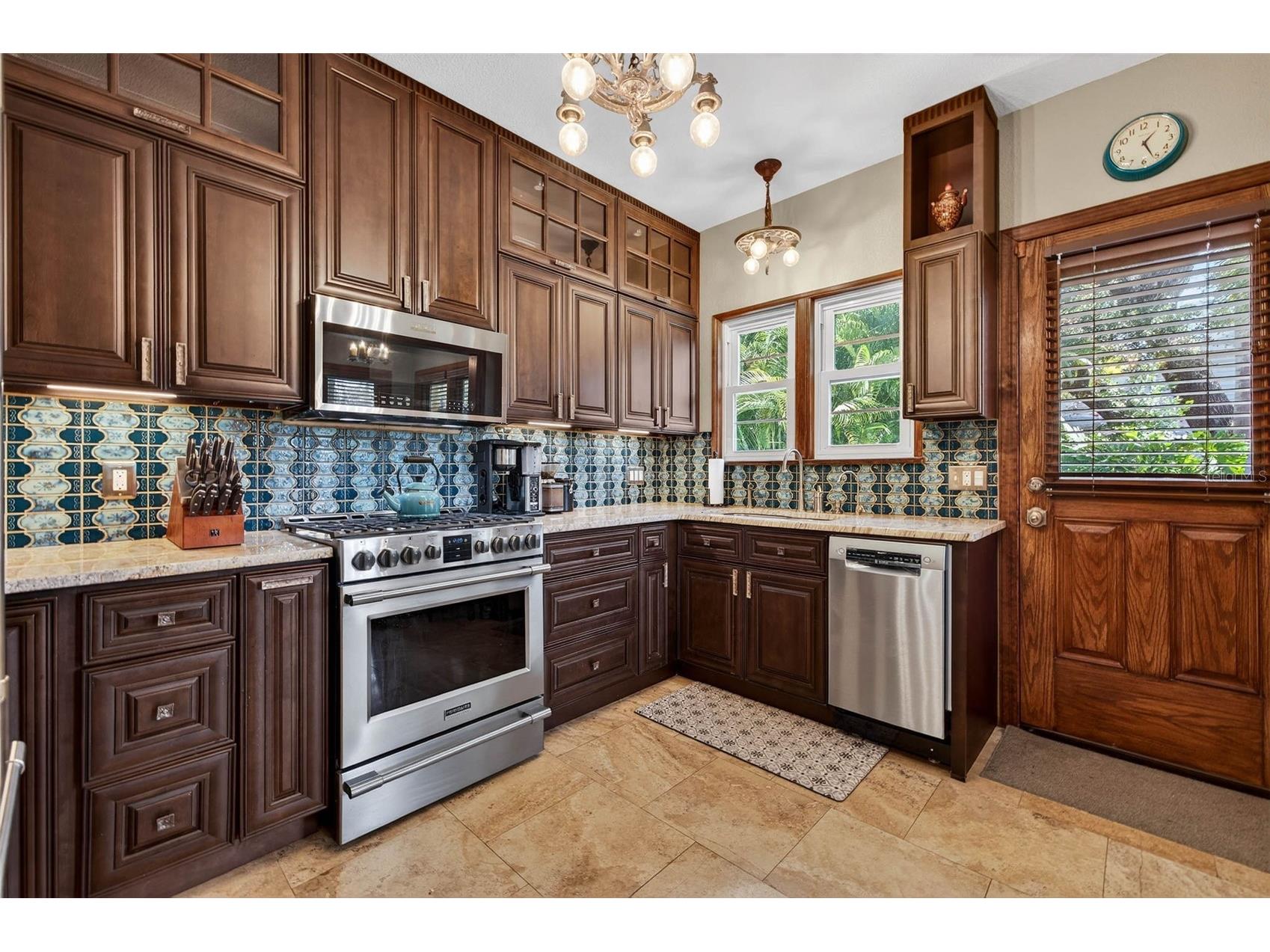 1431 22nd Avenue N Saint Petersburg FL 33704 TB8466046 image18