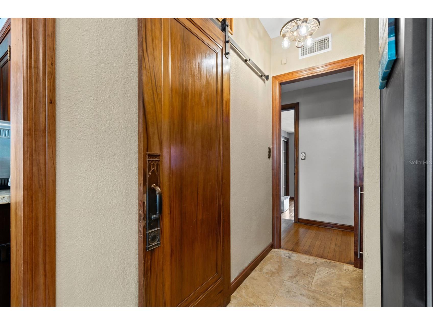 1431 22nd Avenue N Saint Petersburg FL 33704 TB8466046 image23