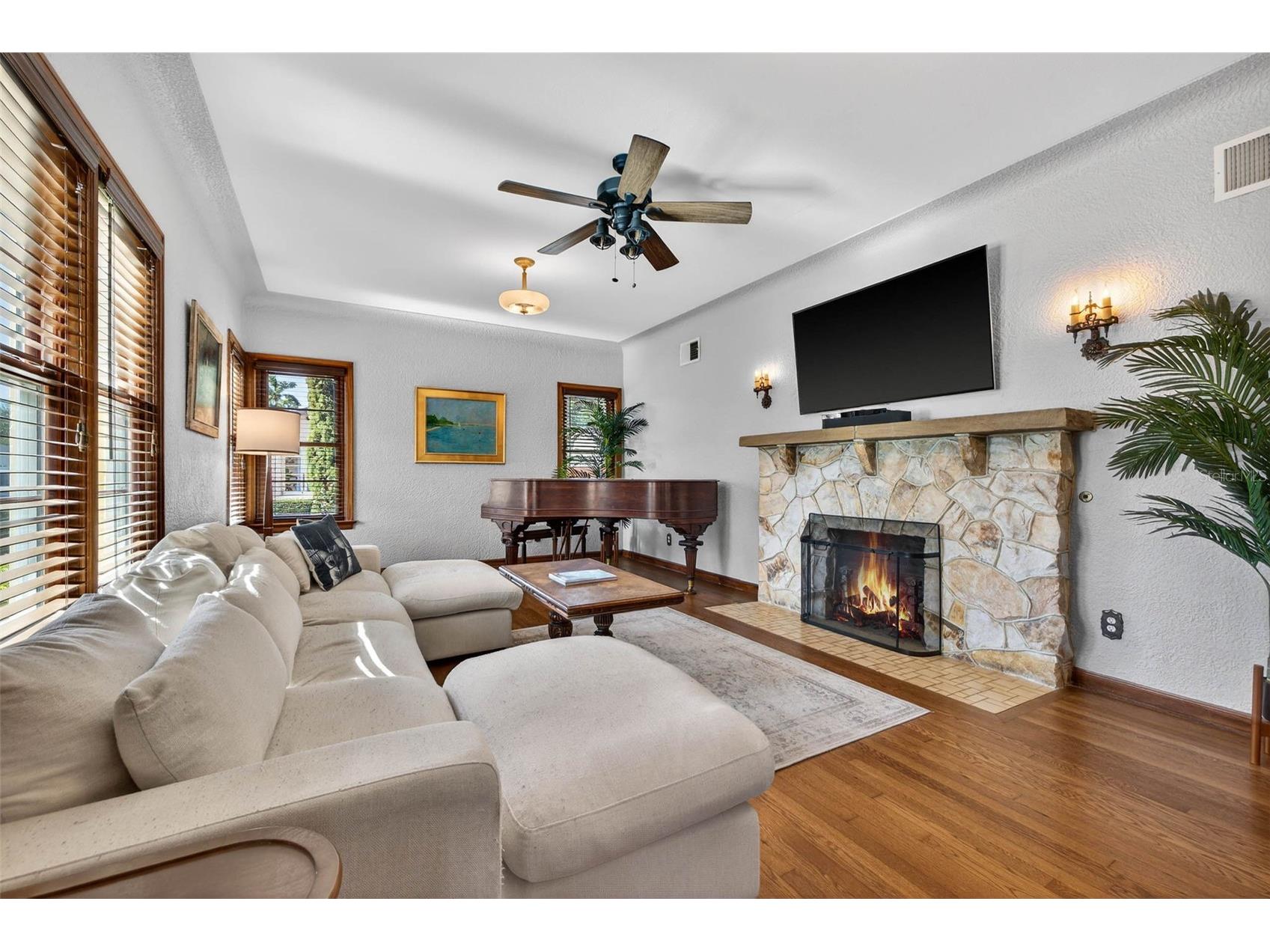 1431 22nd Avenue N Saint Petersburg FL 33704 TB8466046 image8