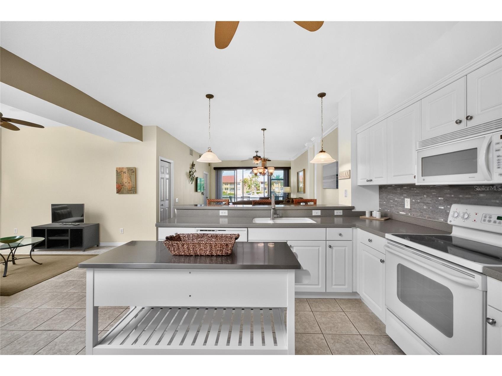1431 Aqui Esta Dr. #111 Punta Gorda FL 33950 C7525776 image13