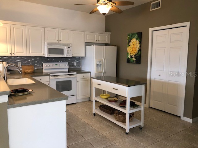 1431 Aqui Esta Drive #111 Punta Gorda FL 33950 C7495271 image21