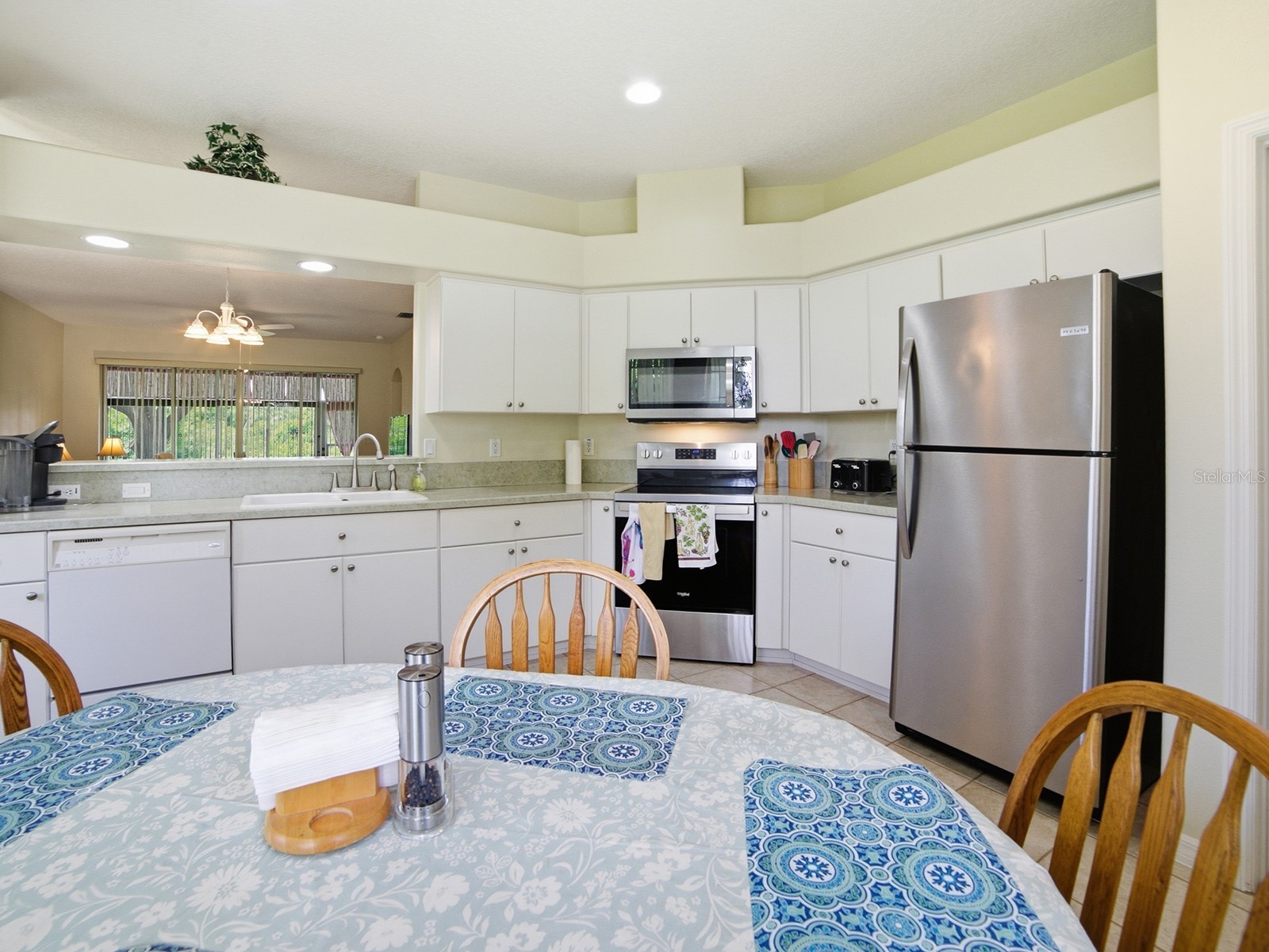 1431 Lake Villa Drive Tavares FL 32778 - LAKE SAUNDERS G5112586 image10