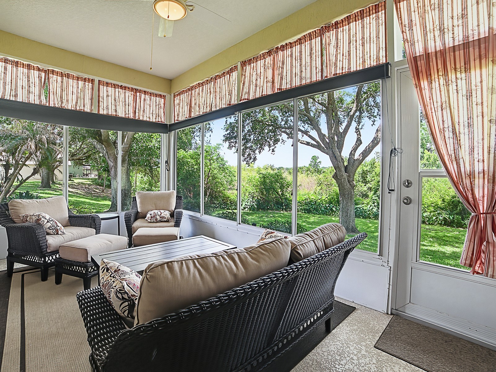1431 Lake Villa Drive Tavares FL 32778 - LAKE SAUNDERS G5112586 image29