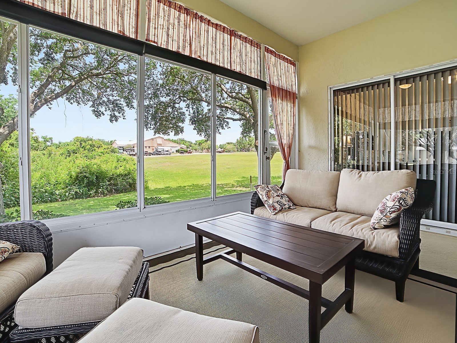 1431 Lake Villa Drive Tavares FL 32778 - LAKE SAUNDERS G5112586 image30