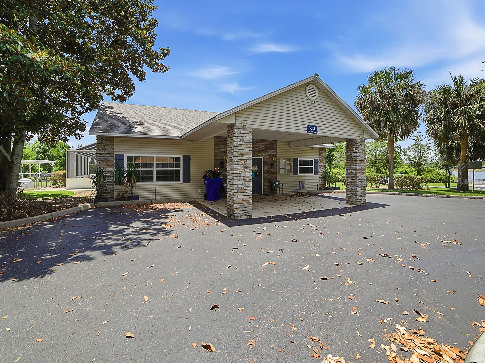 1431 Lake Villa Drive Tavares FL 32778 - LAKE SAUNDERS G5112586 image43