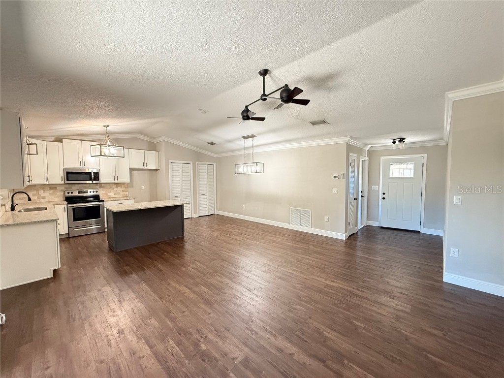 1431 Noell Boulevard Palm Harbor FL 34683 TB8454582 image13